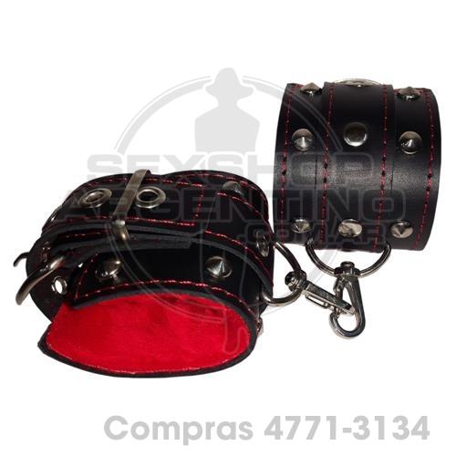 - Esposas Premium negra con mosqueton y peluche - CU214NR - Esposas Premium negra con mosqueton y peluche