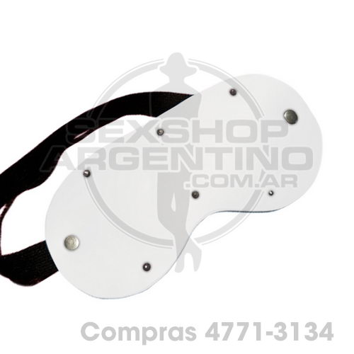 - Antifaz De Cuero Con Peluche Para Confort Blanco Sado