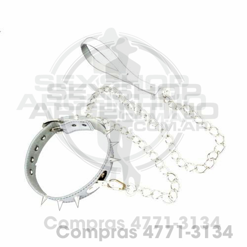 - Collar Blanco con cadena y Puas