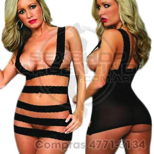 - Vestido de tul con tiras de encaje adelante
